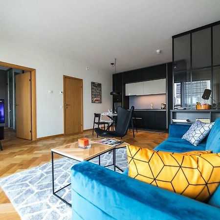 Modern Luxury Apartment In City Centre Tallin Exterior foto